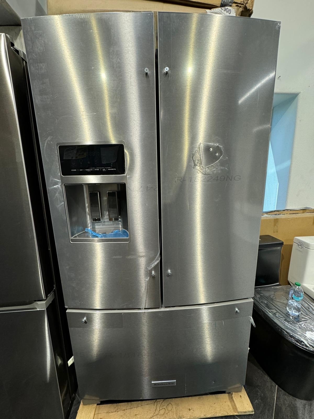 d3073100-ba9f-45ce-9bed-36c1f734e7e1